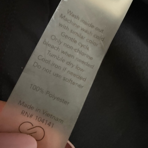 CALIA Women’s Black Sleeveless Soft-shell Lightweight Zip-Up Vest Size Large - Picture 11 of 15